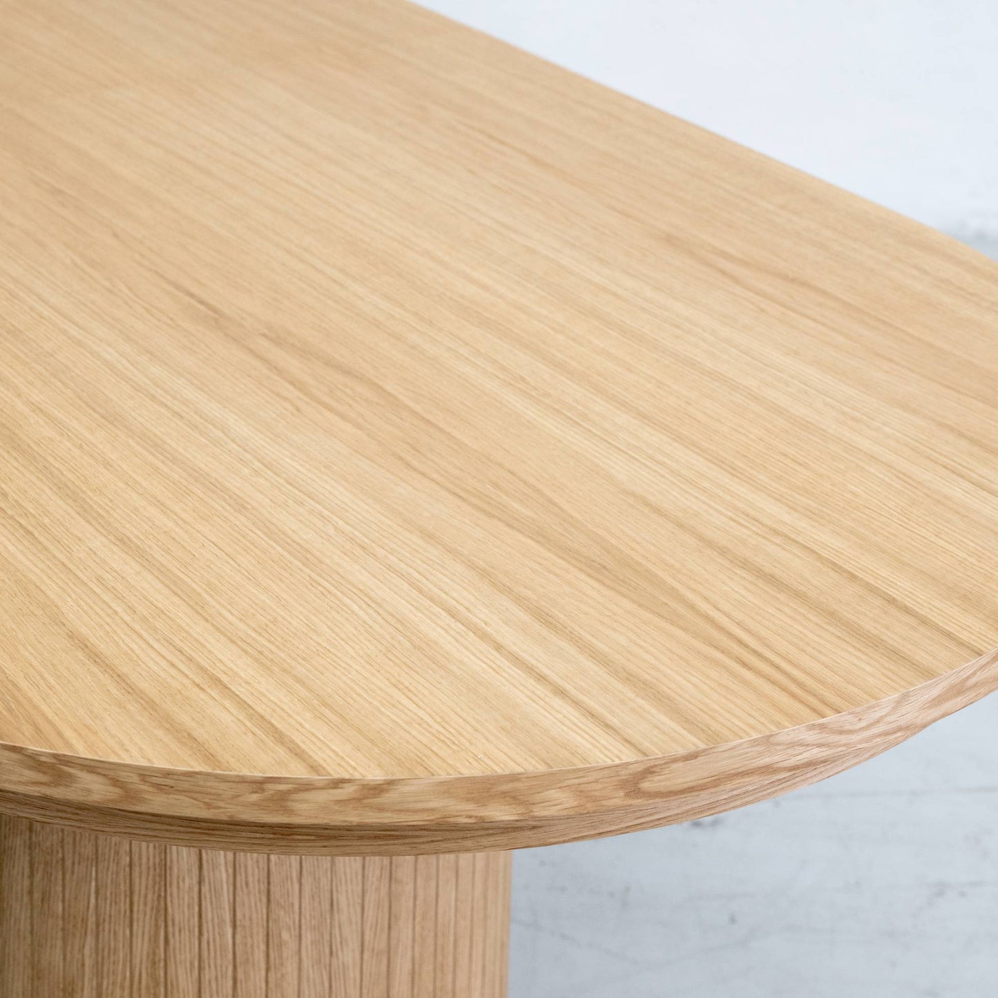 Ivy 2100 Oval Extending Dining Table