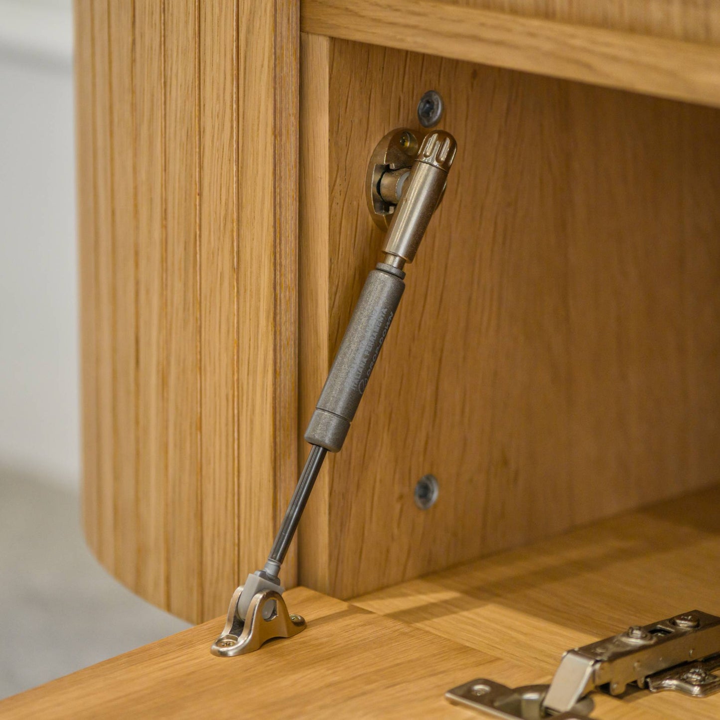 Mil Standard TV Unit