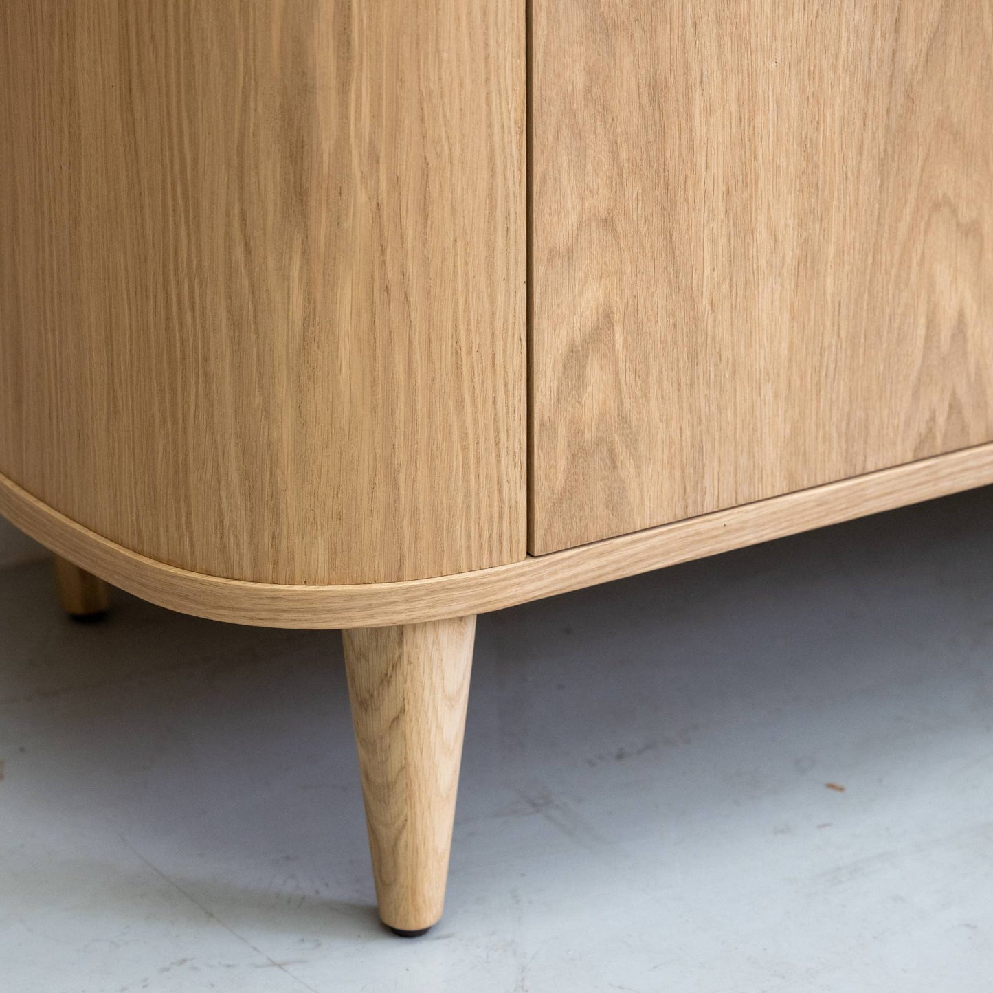 Só 2 Door Sideboard