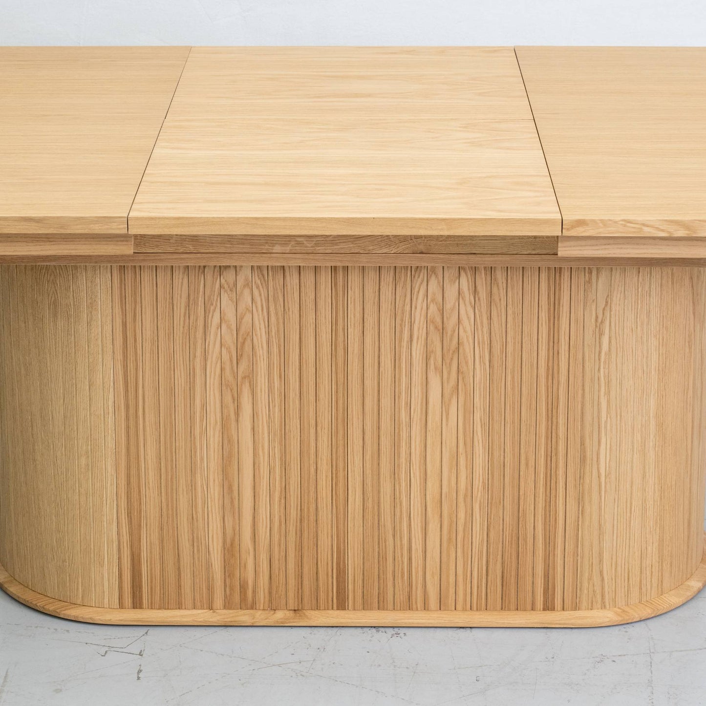 Ivy 2100 Oval Extending Dining Table